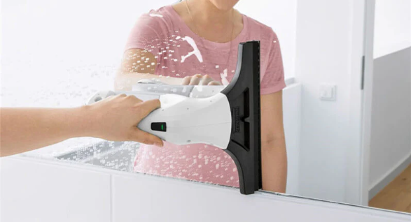 Electric Window Vacuum Squeegee